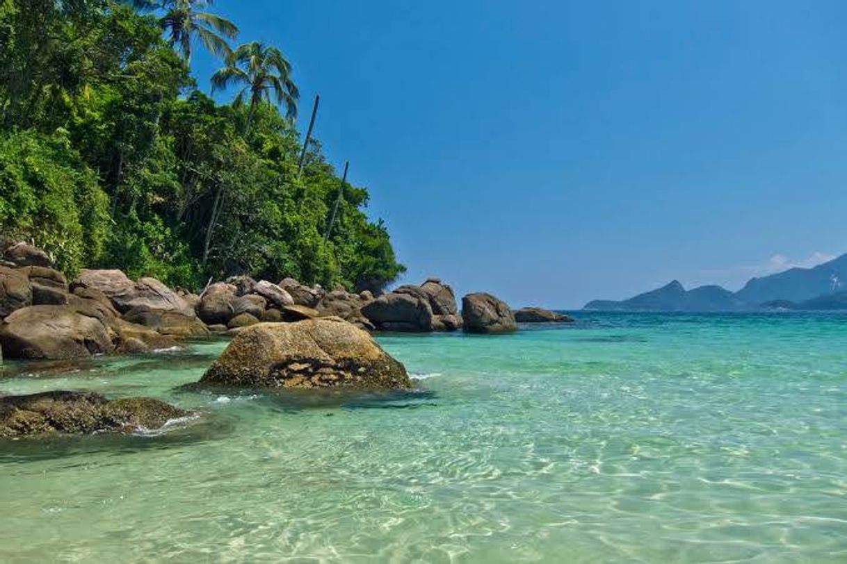 Place Praia de Lopes Mendes