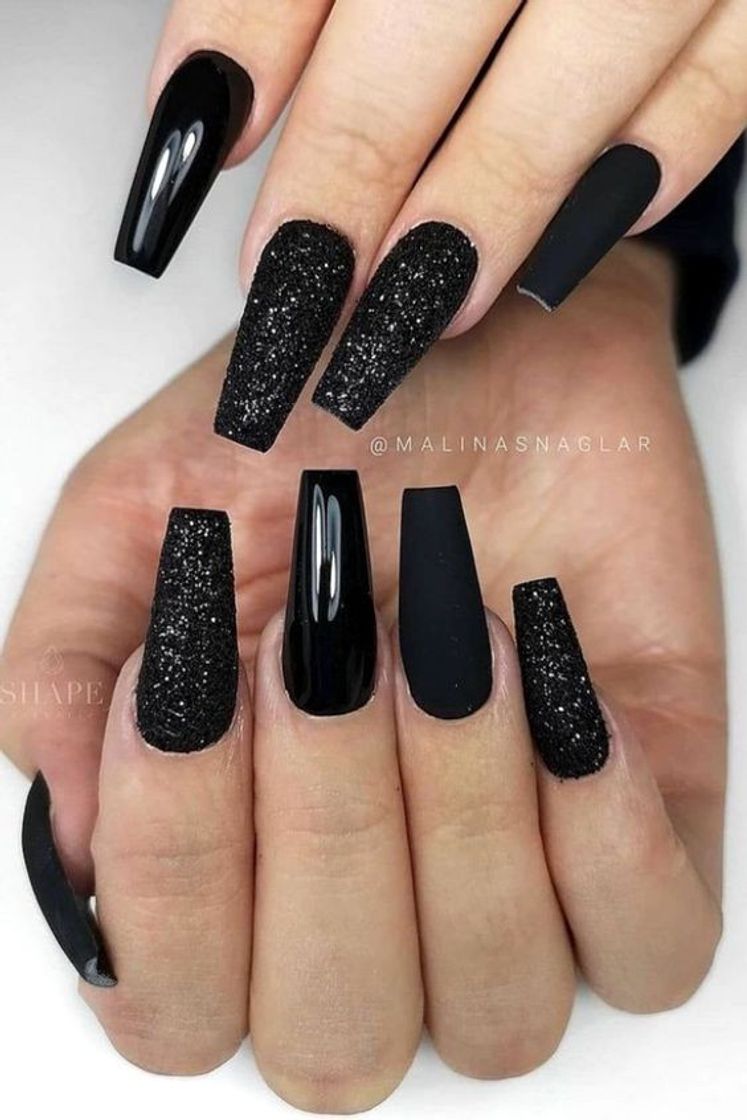 Fashion Unhas pretas brilhosas