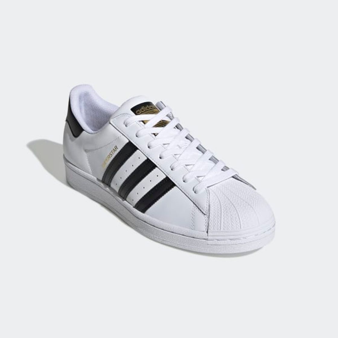 Social  Adidas Superstar