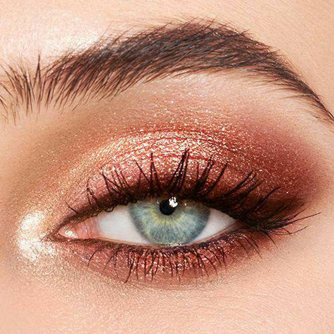 Moda Rose Gold Makeup