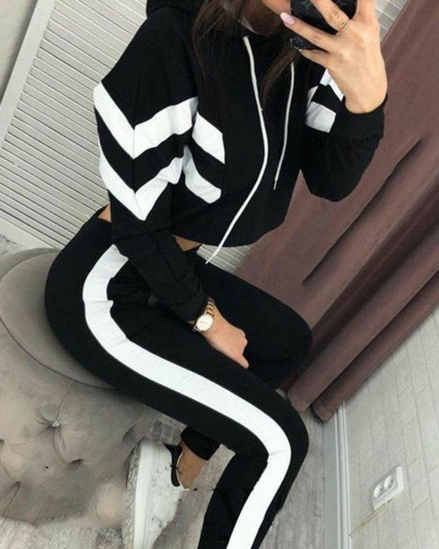 Social Conjunto preto e branco
