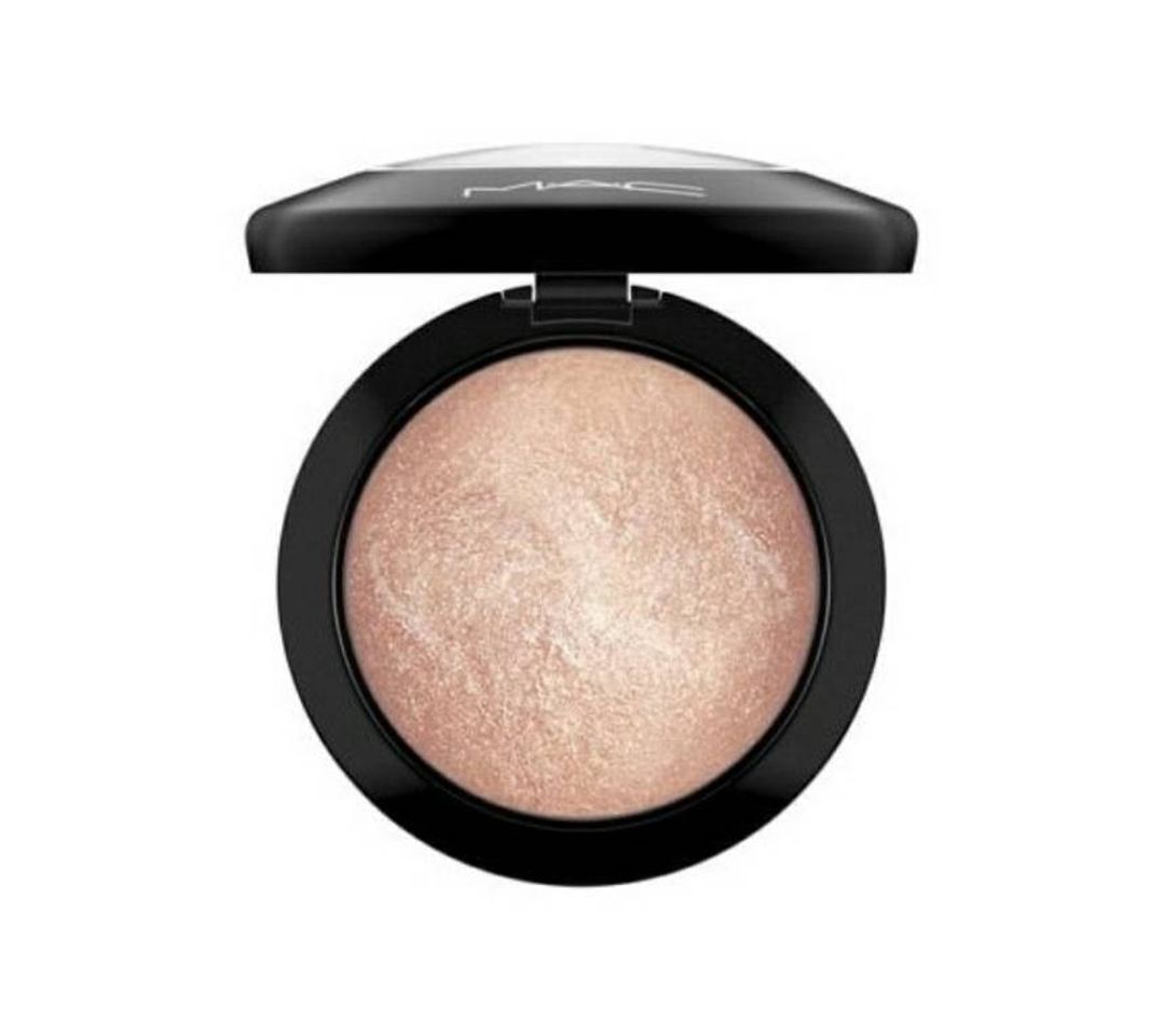 Fashion Iluminador MAC Mineralize Soft and Gentle | Sephora