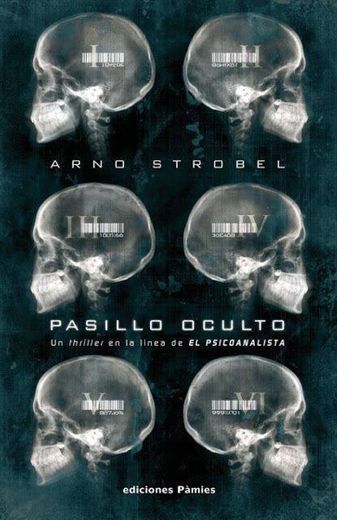 Pasillo oculto by ARNO STROBEL