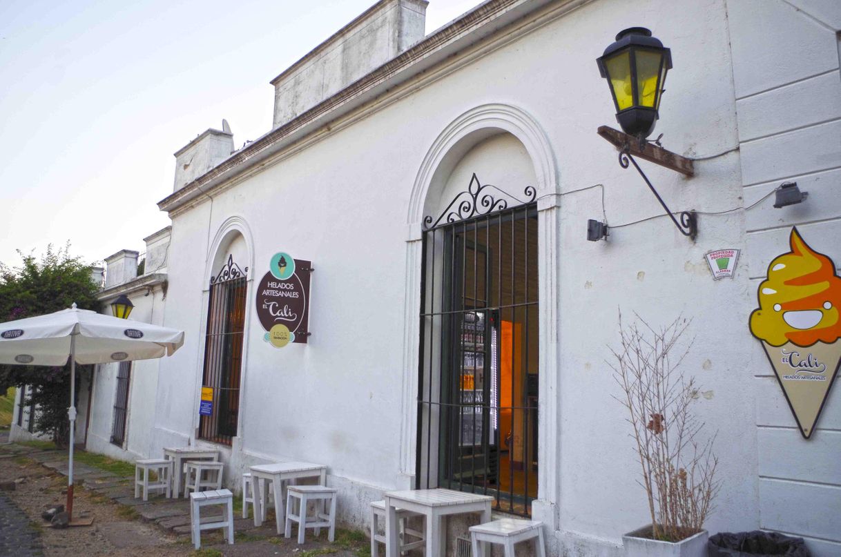 Restaurants El Cali Heladeria Y Cafetería