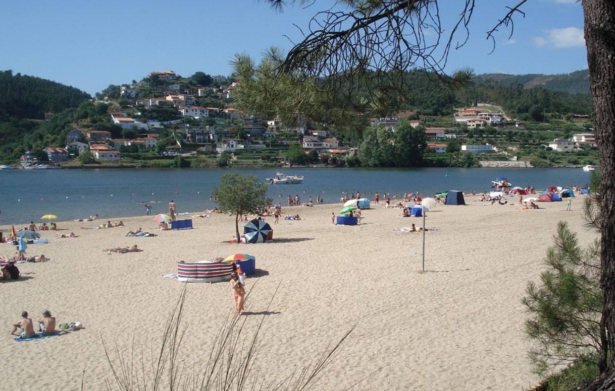 Lugar Fluvial da Lomba Beach