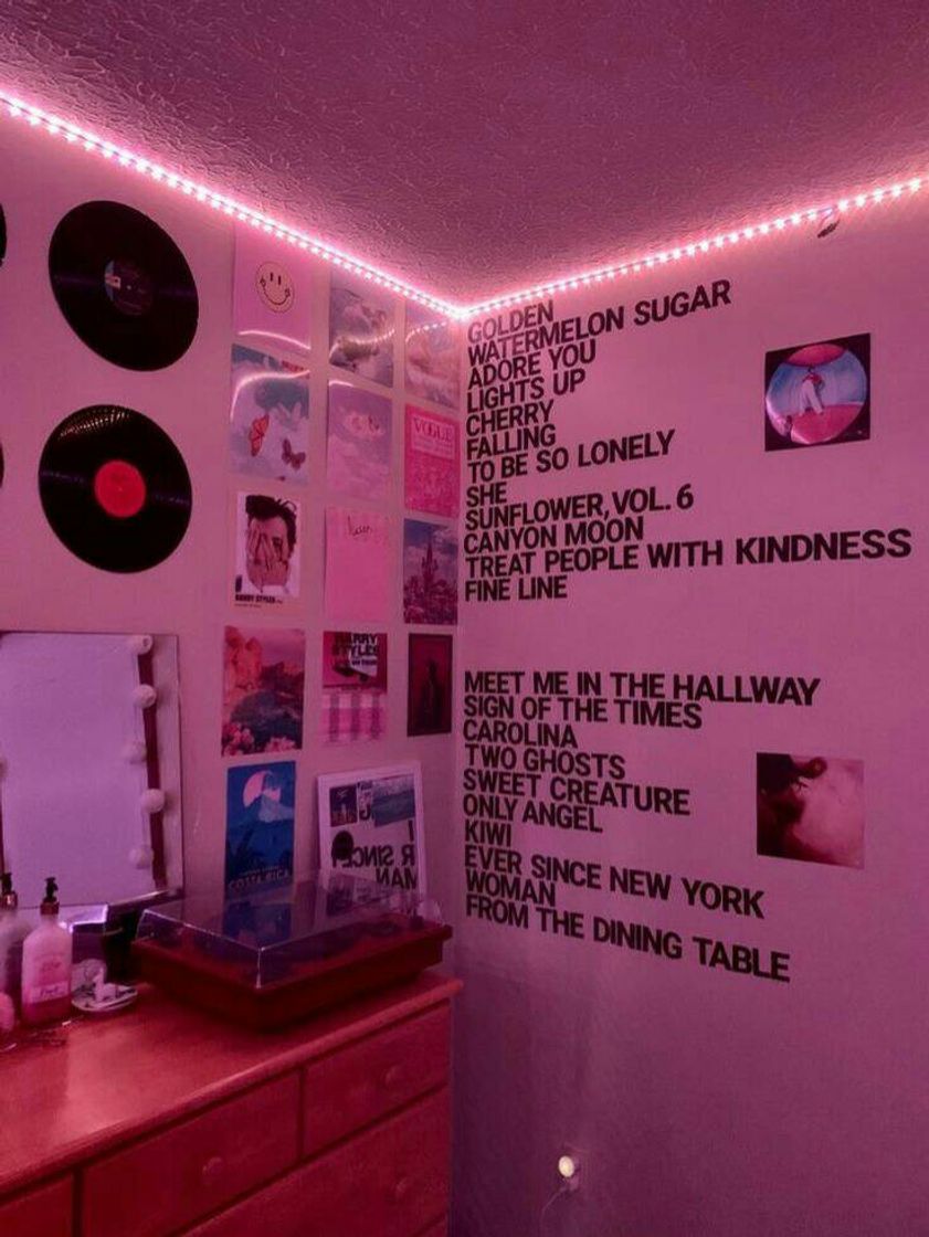 Moda Bedroom Aesthetic 