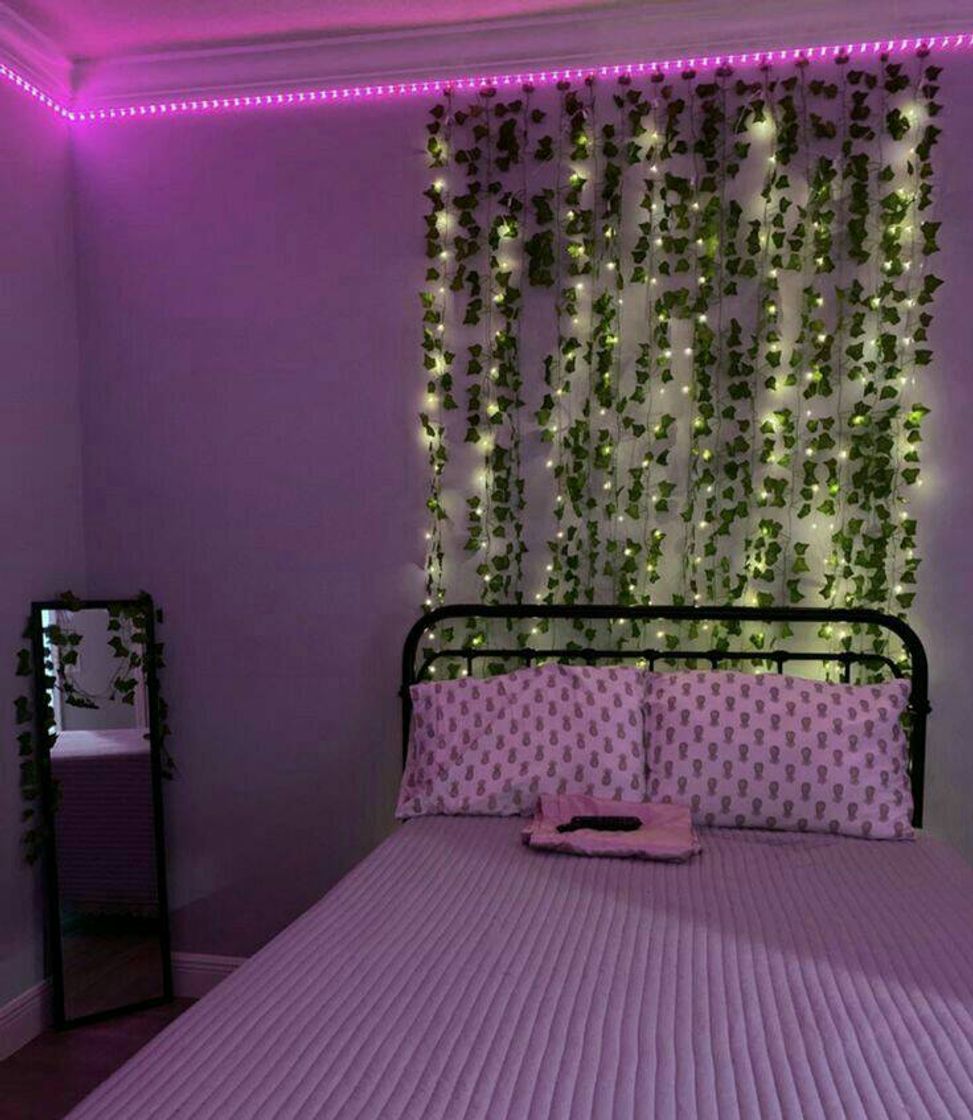 Moda Bedroom Aesthetic