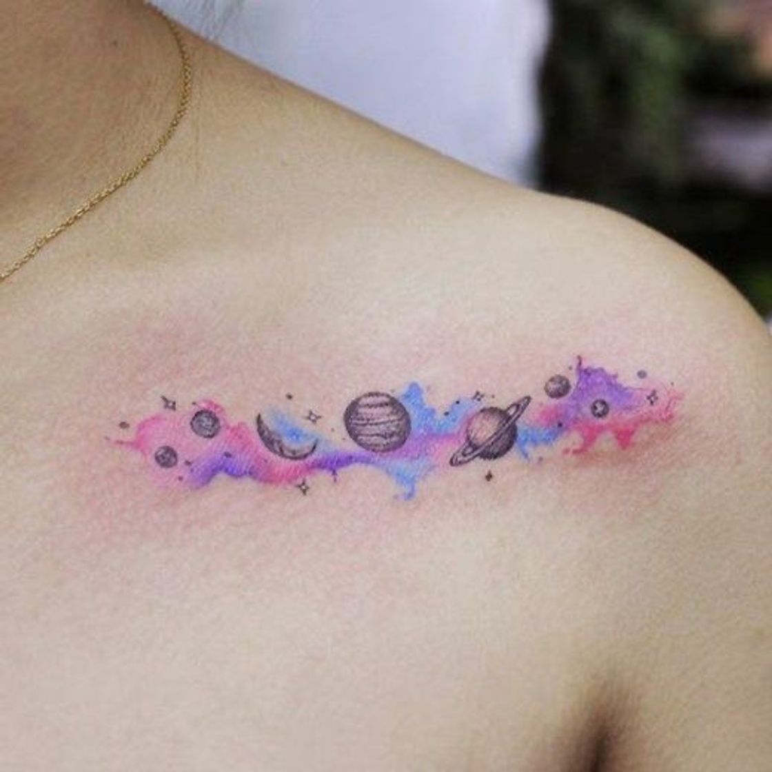 Fashion Tatuagem aquarela dos planetas 