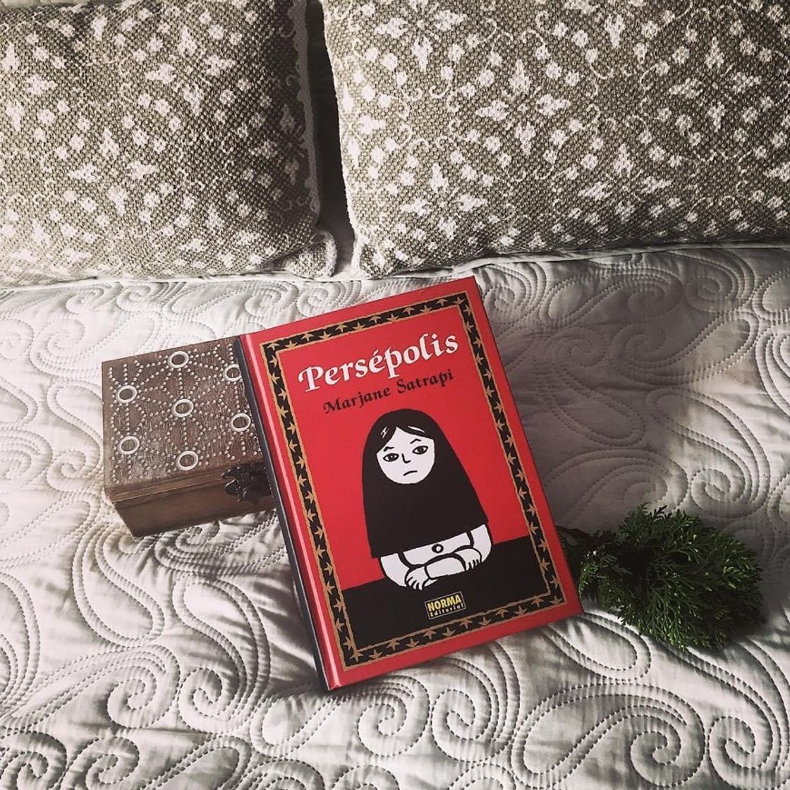 Book PERSEPOLIS INTEGRAL