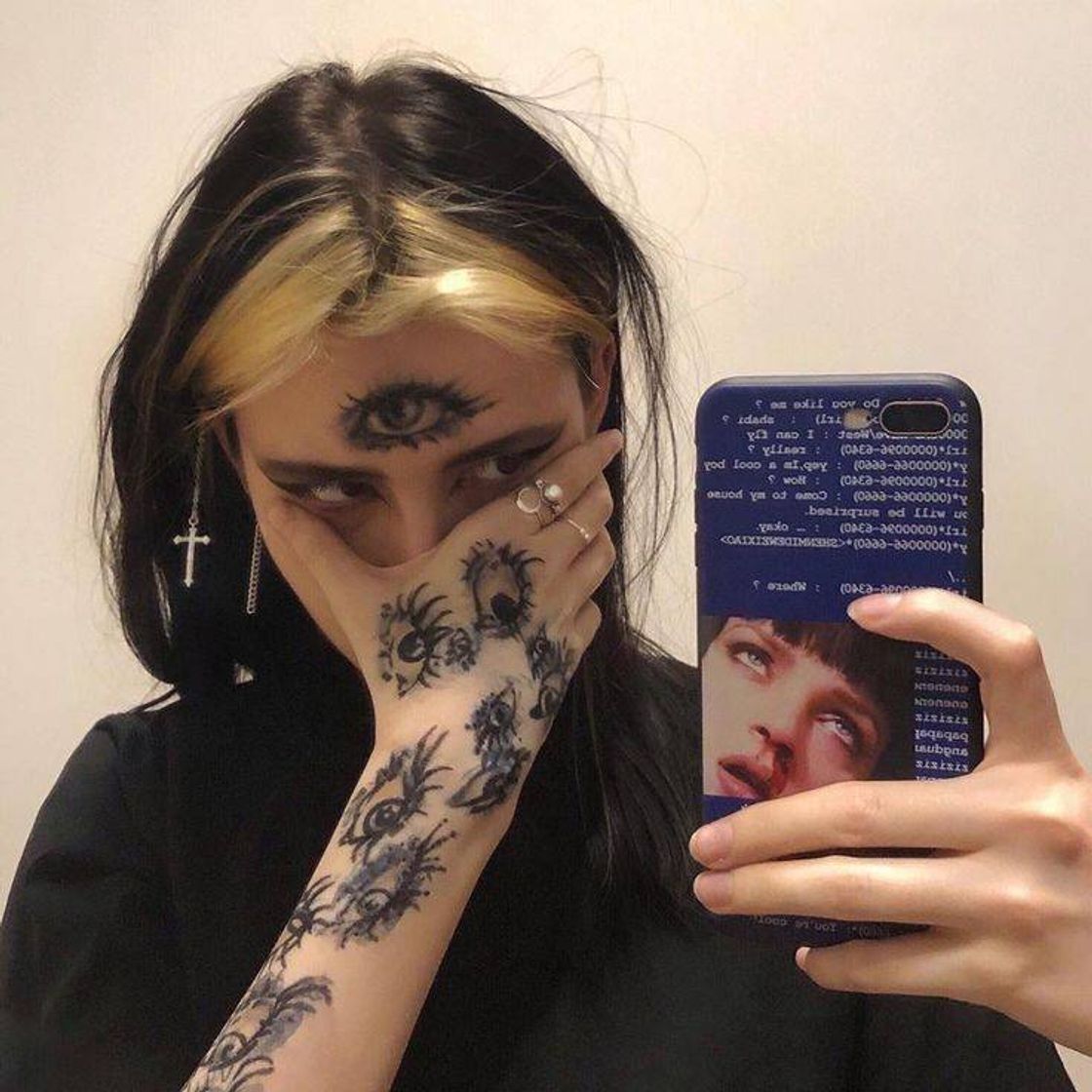 Social E-girl