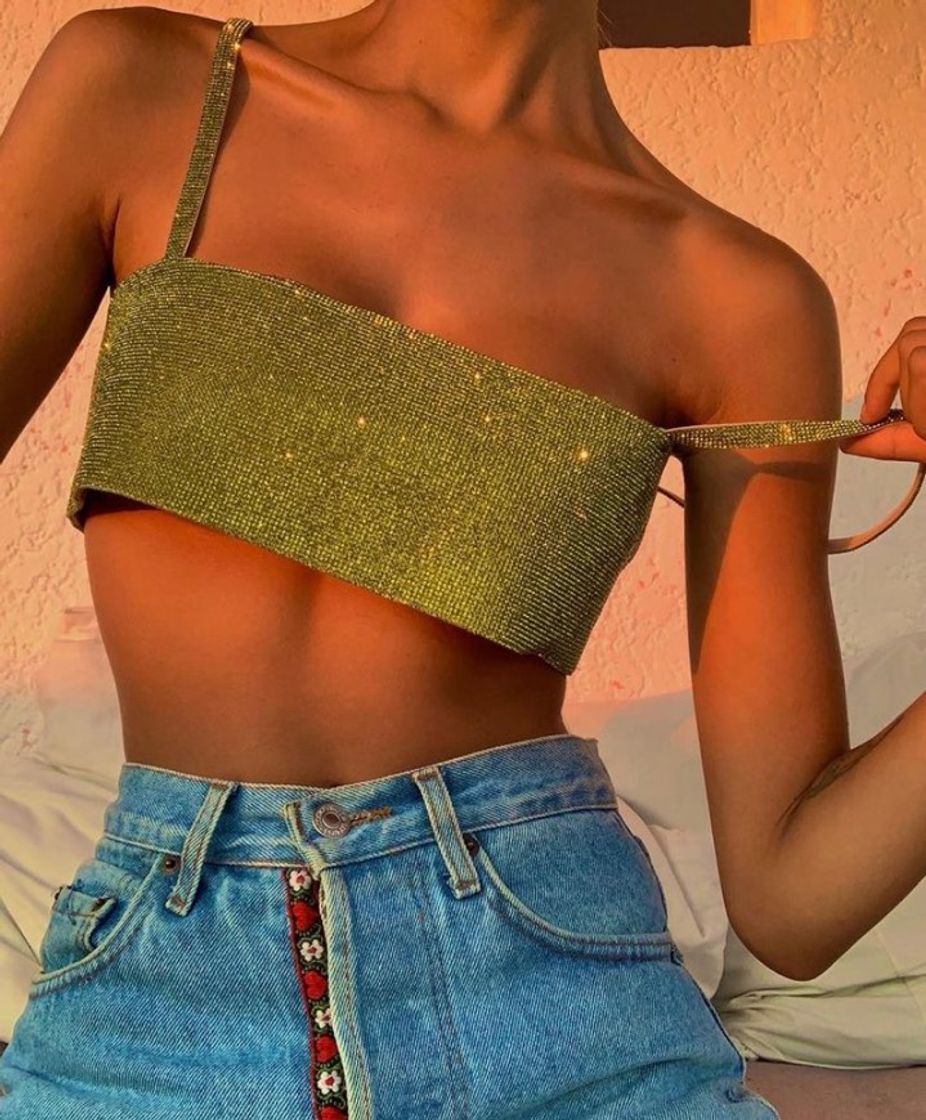 Social Roupa em verde 