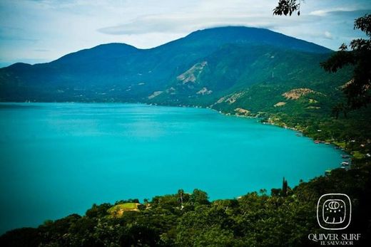 Lago de Coatepeque