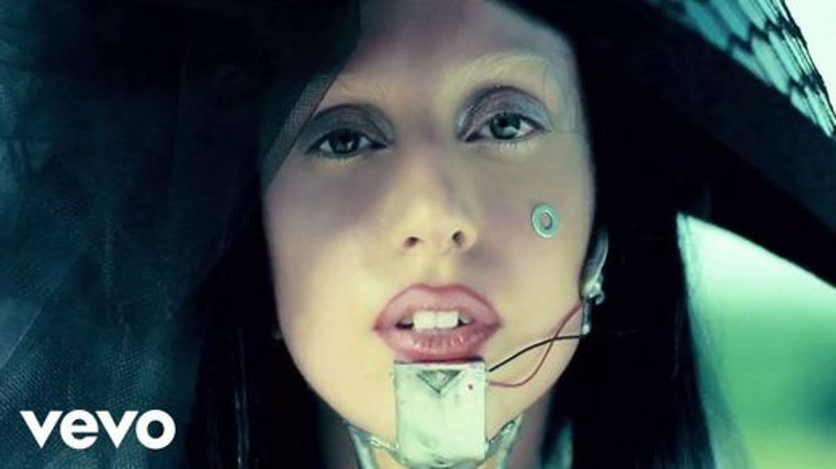 Social Lady Gaga - Yoü And I (Official Music Video) - YouTube
