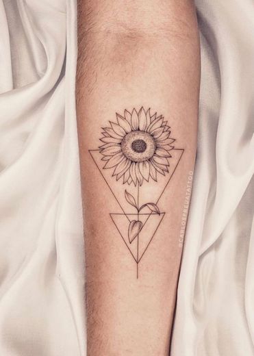 Tatto que quero fazer... 🌻💛