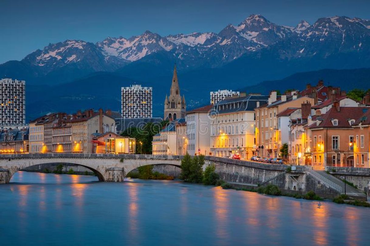 Place Grenoble