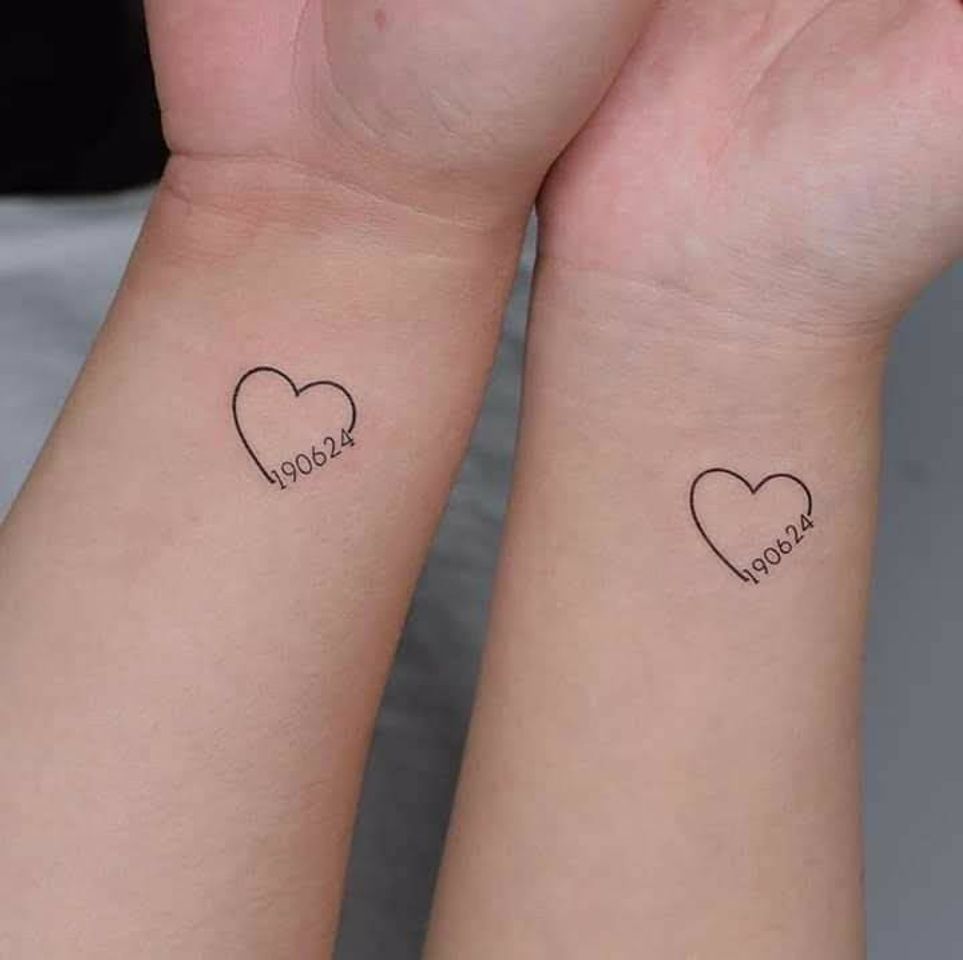 Fashion Tatto de coração💜❤