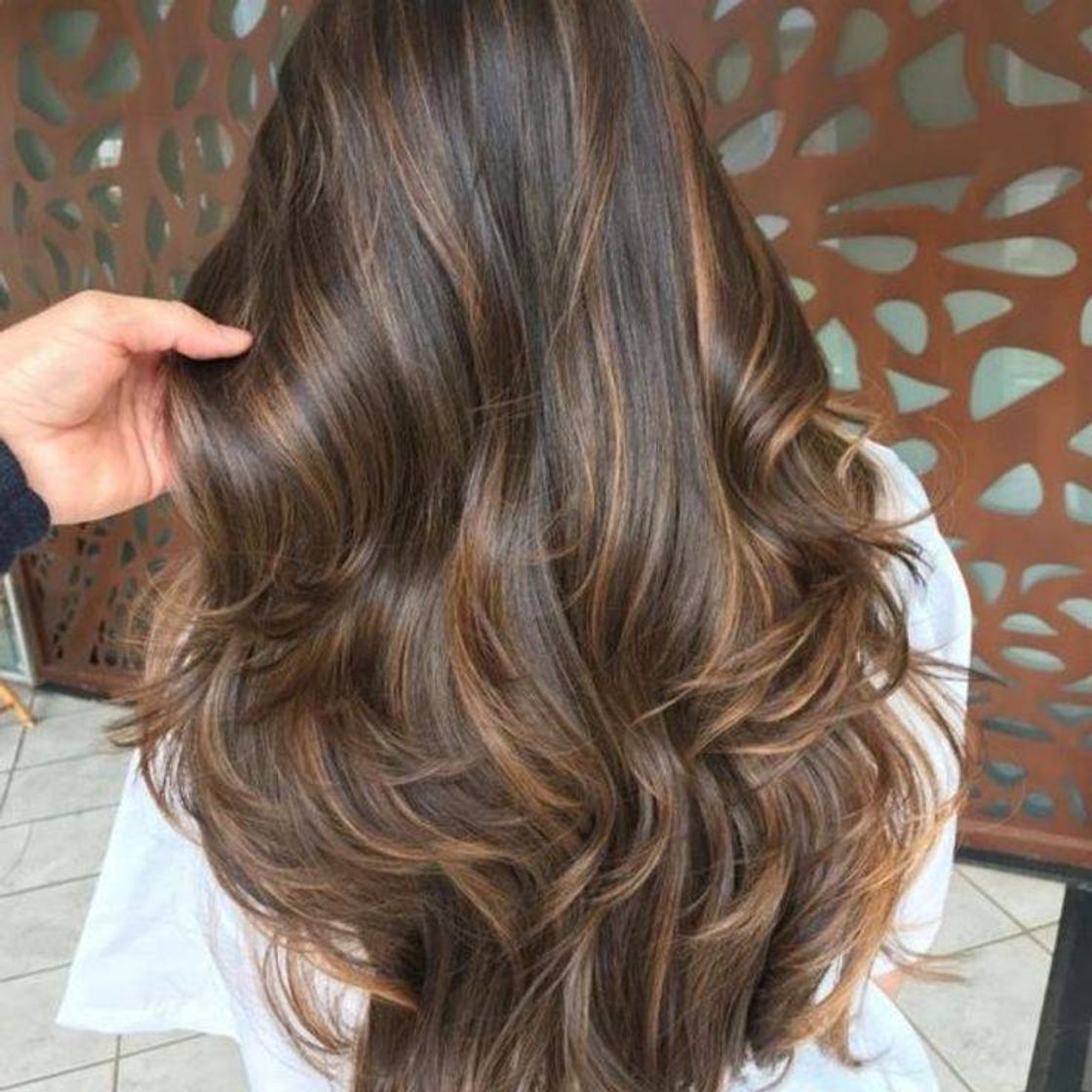 Social Tendência de cores de cabelo para 2021
