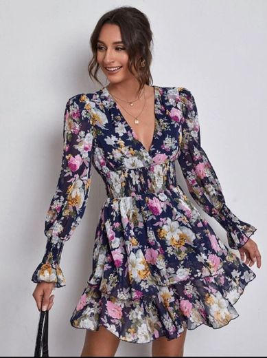 Vestido Florido com mangas bufantes 