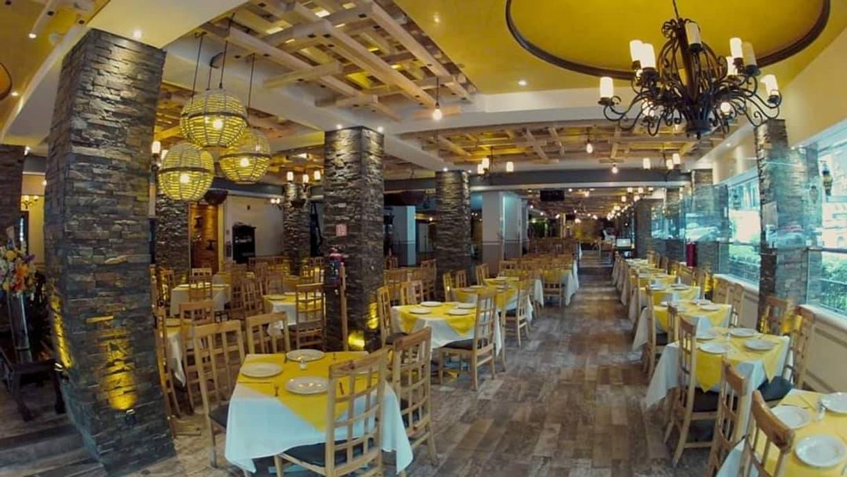 Restaurantes El Lugar del Mariachi