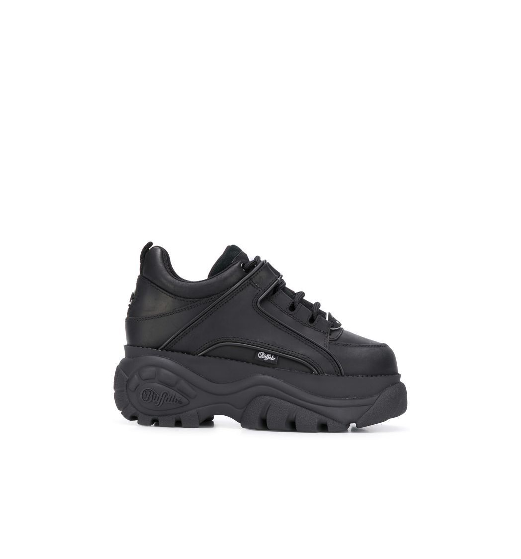 Moda Tenis con un plataforma marca Buffalo