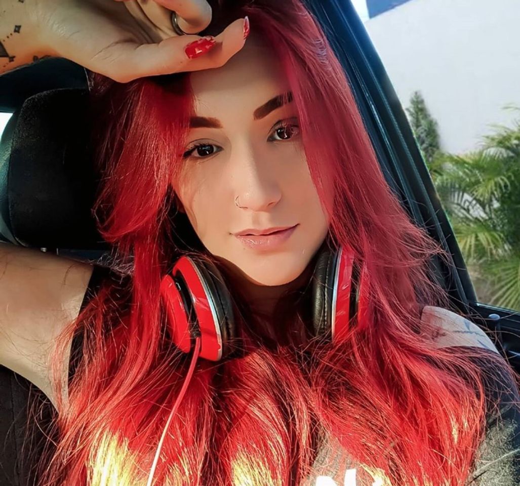 Fada vermelha ✔️💥