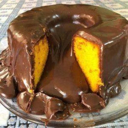 Como fazer bolo de cenoura com cobertura de chocolate