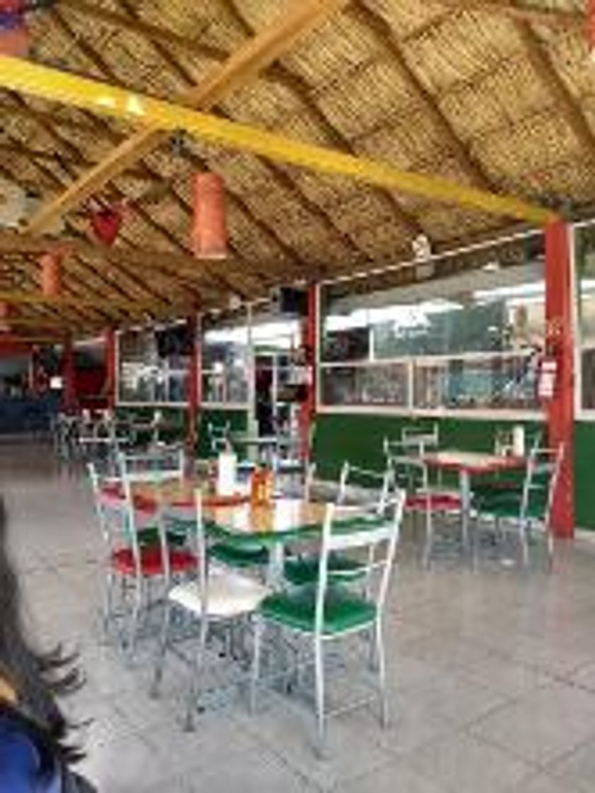 Restaurantes Las Guacamayas