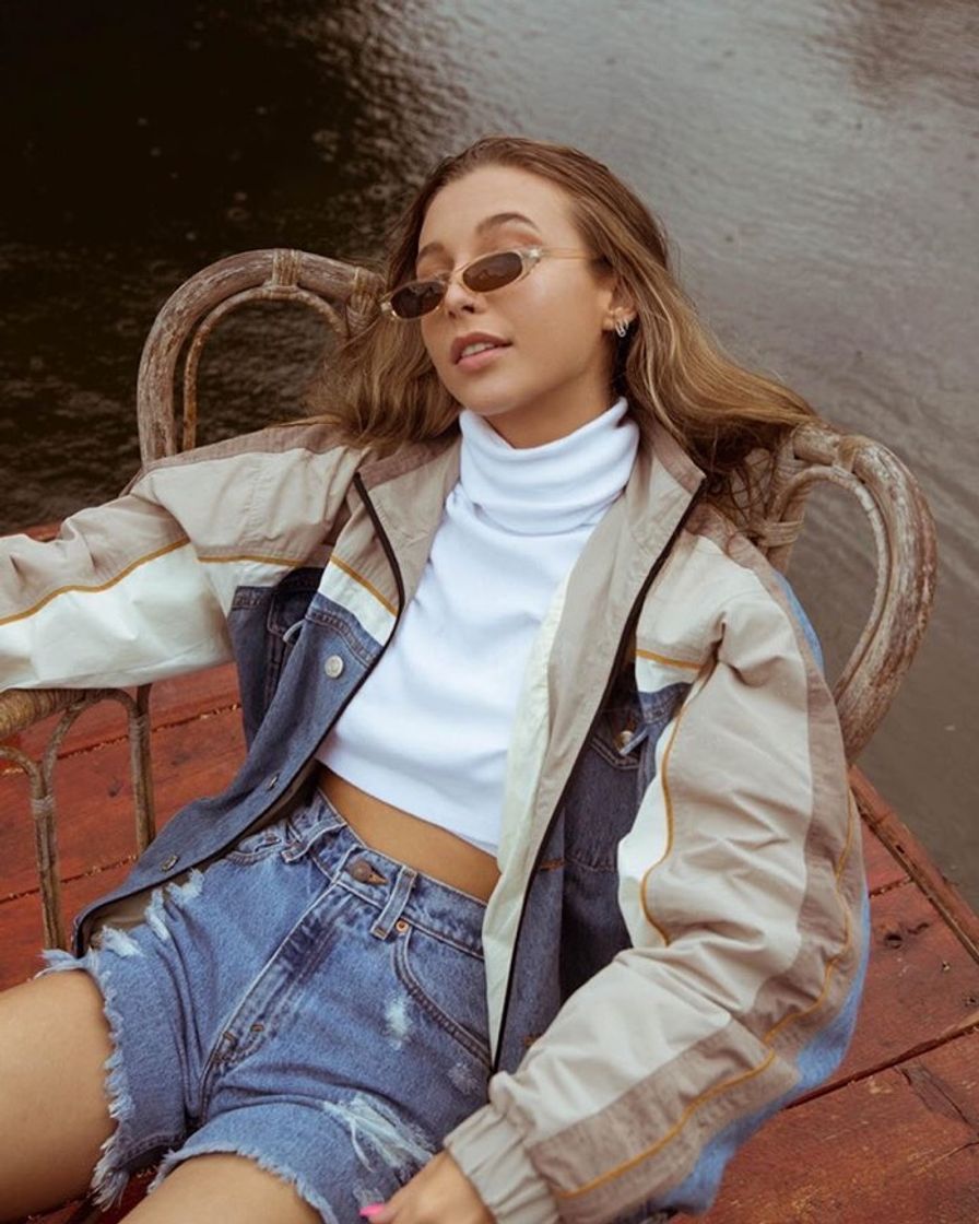 Moda Emma Chamberlain fashion 