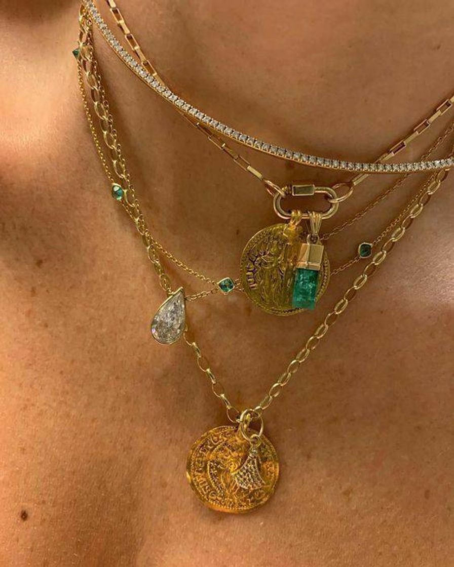 Social Colar de ouro 