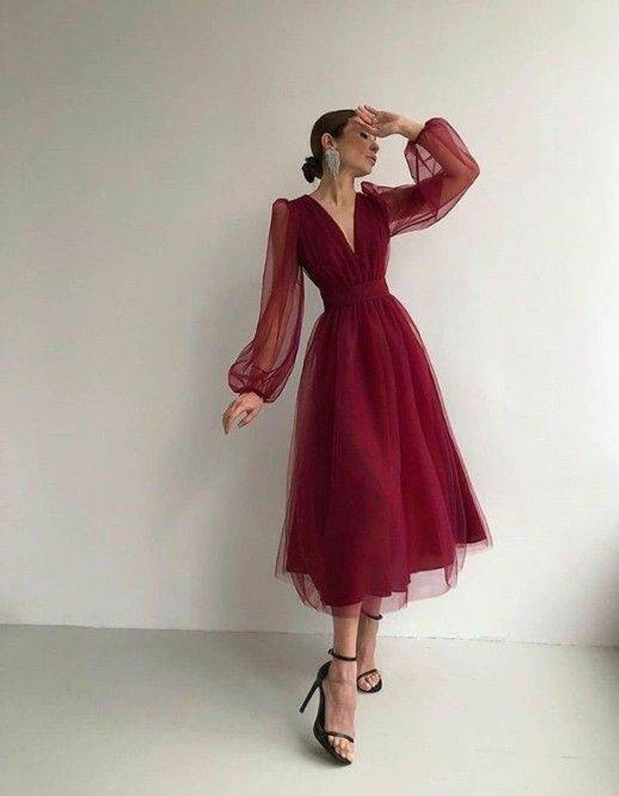 Moda Vestido cor de vinho 