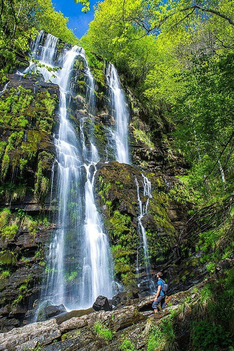 Lugar Ruta de la Cascada de Seimeira