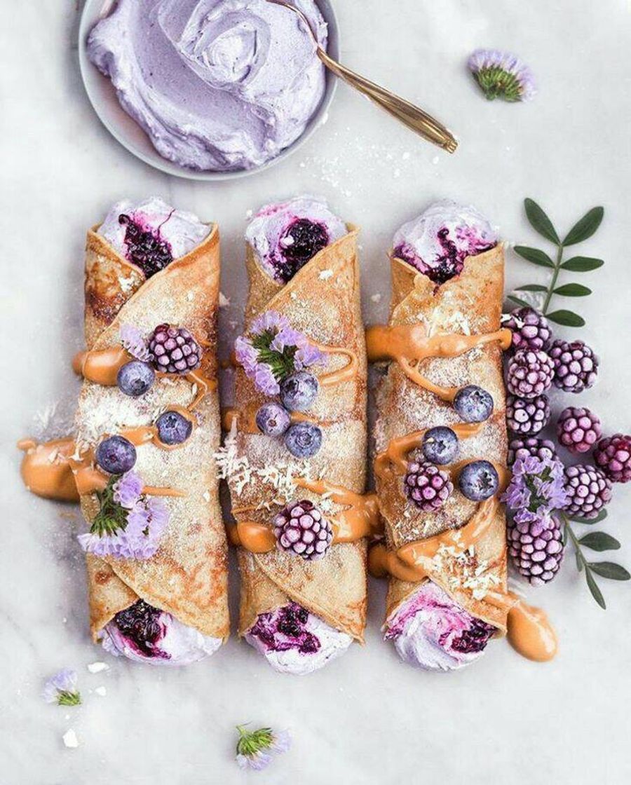 Fashion Berry crepes.