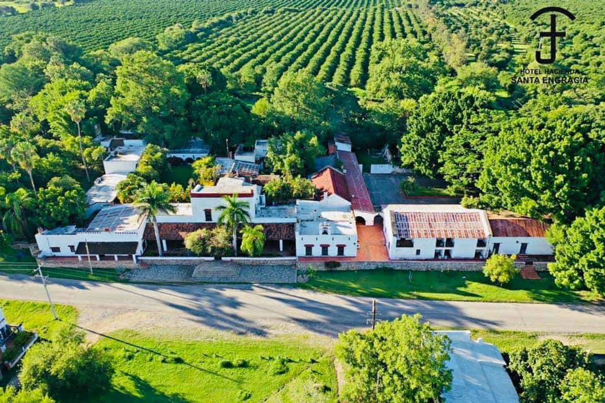Lugar Hotel Hacienda Santa Engracia