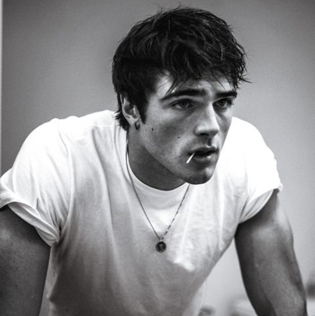 Social Jacob Elordi 