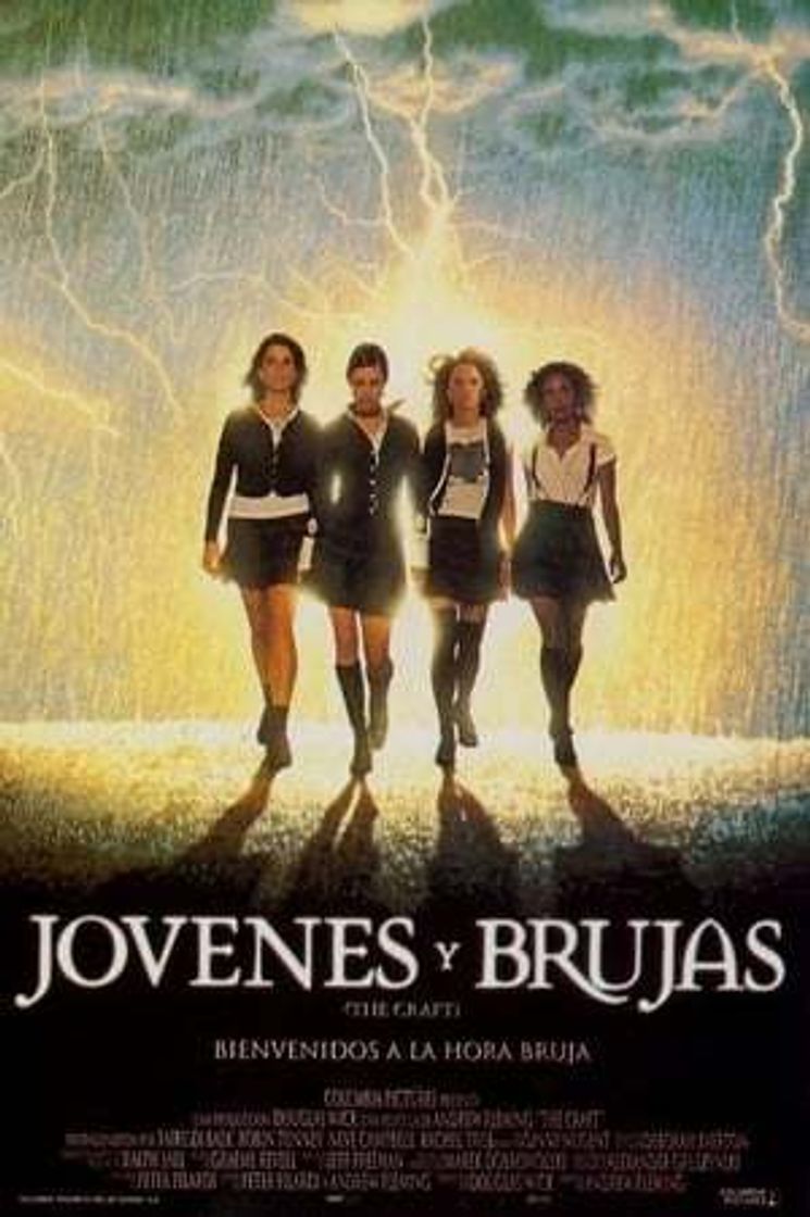 Movie Jóvenes y brujas