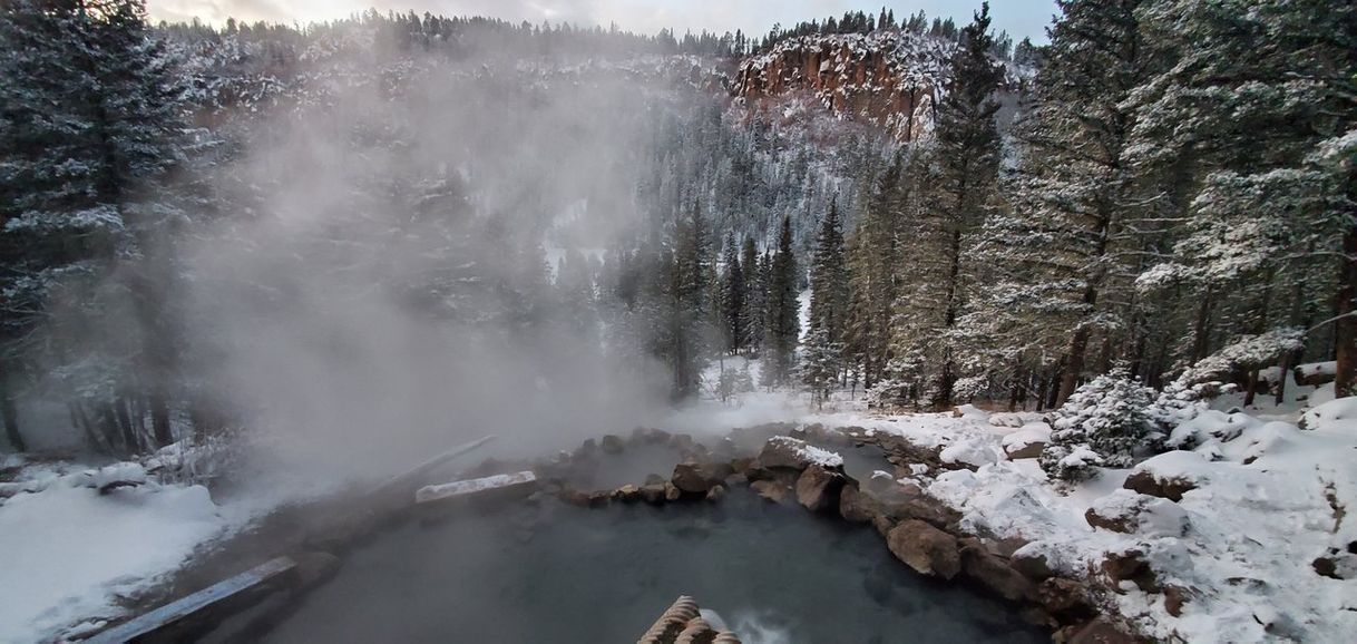 Place San Antonio Hot Springs