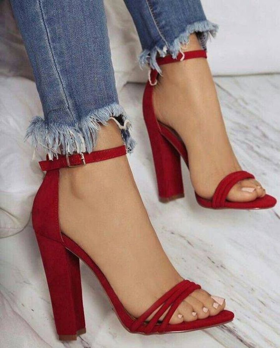 Moda Salto Vermelho 