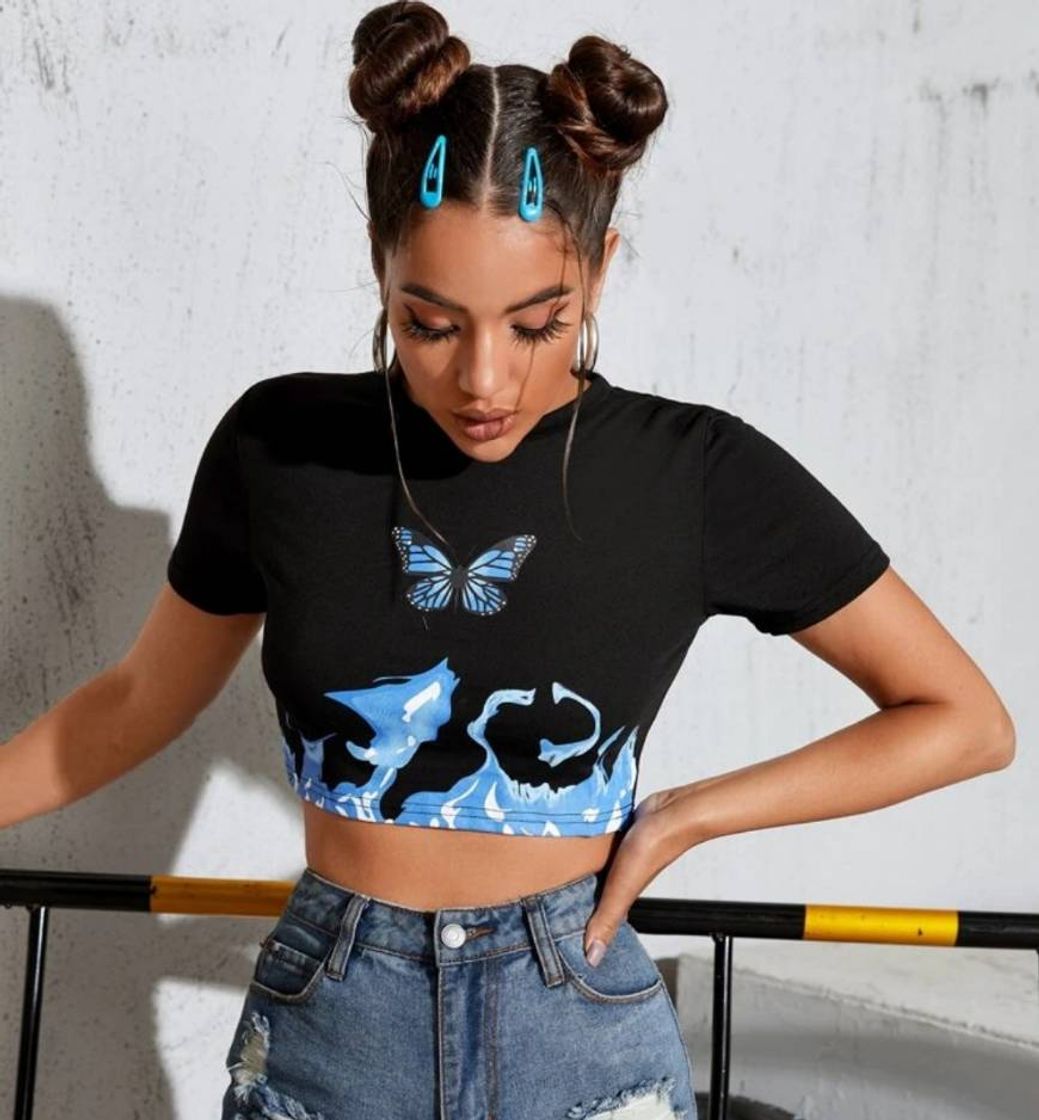 Top corto con mariposa 