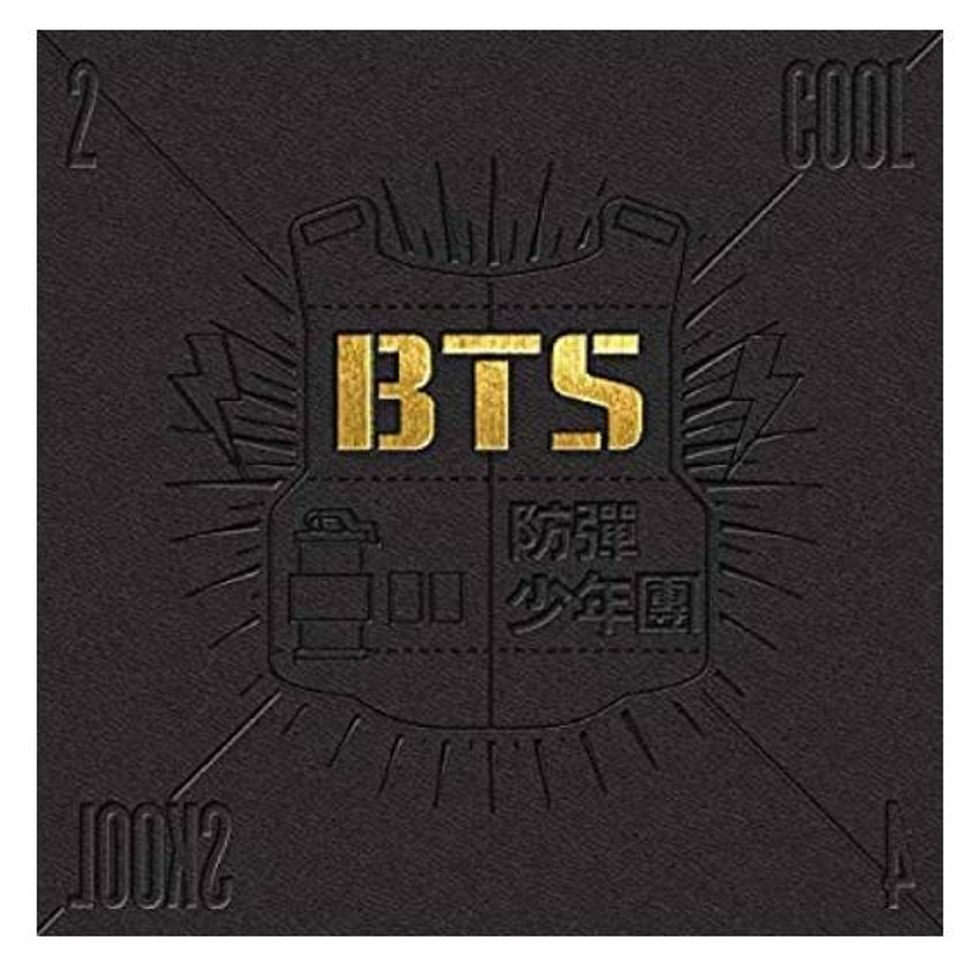 Social Álbum: 2 Cool 4 Skool 