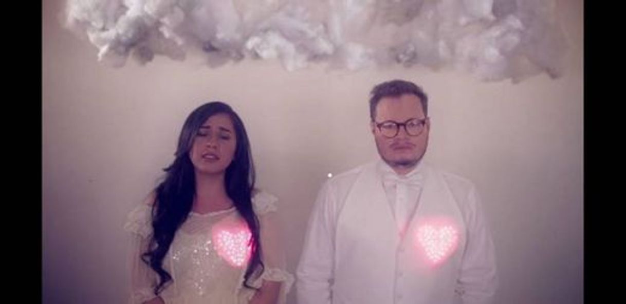 Disfruta el vídeo de Leonel gracia con Karla Morrison ❤️ 