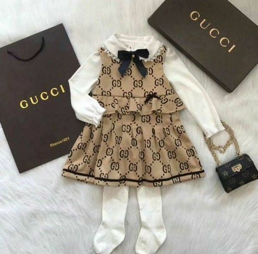 Roupa de criança da Gucci