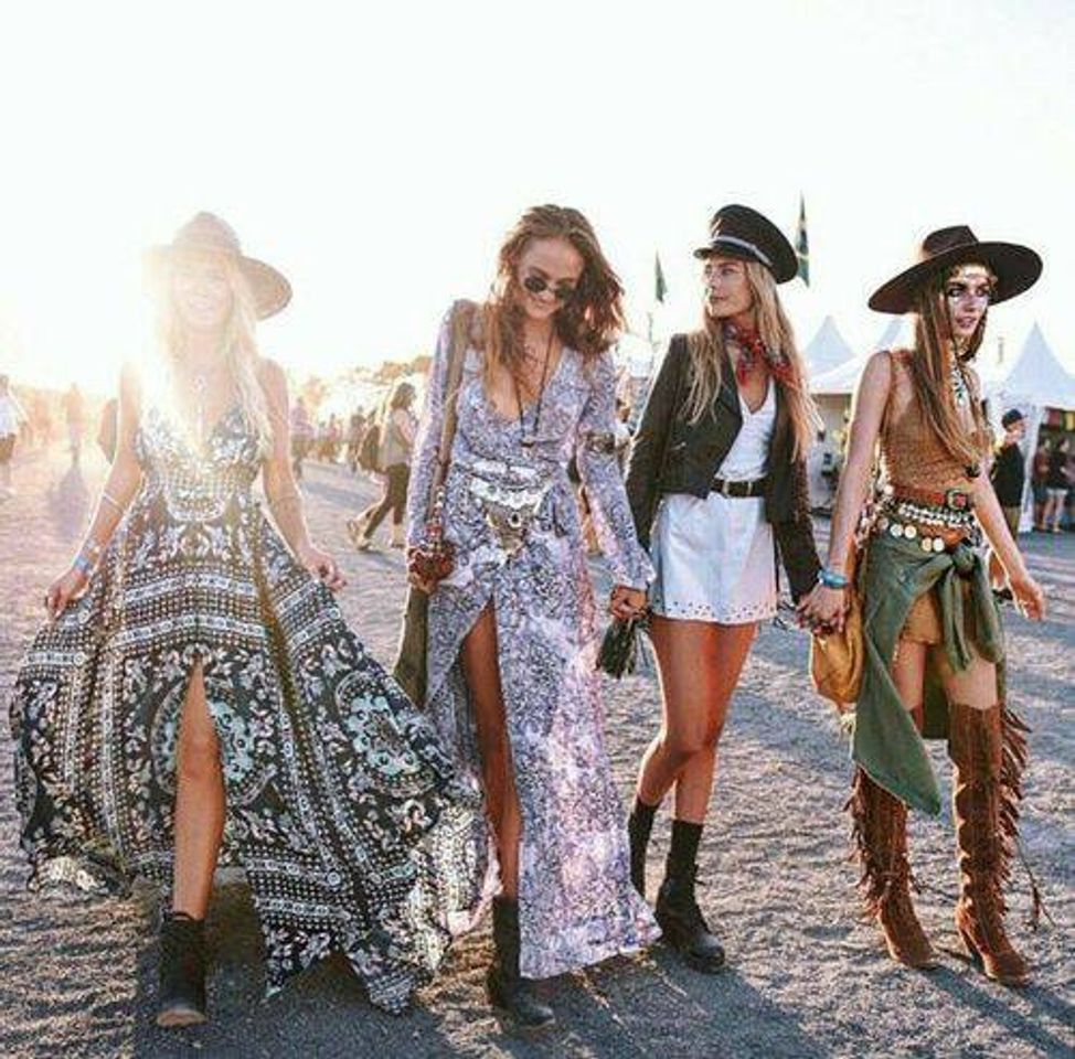 Moda Coachella vibes 🌌