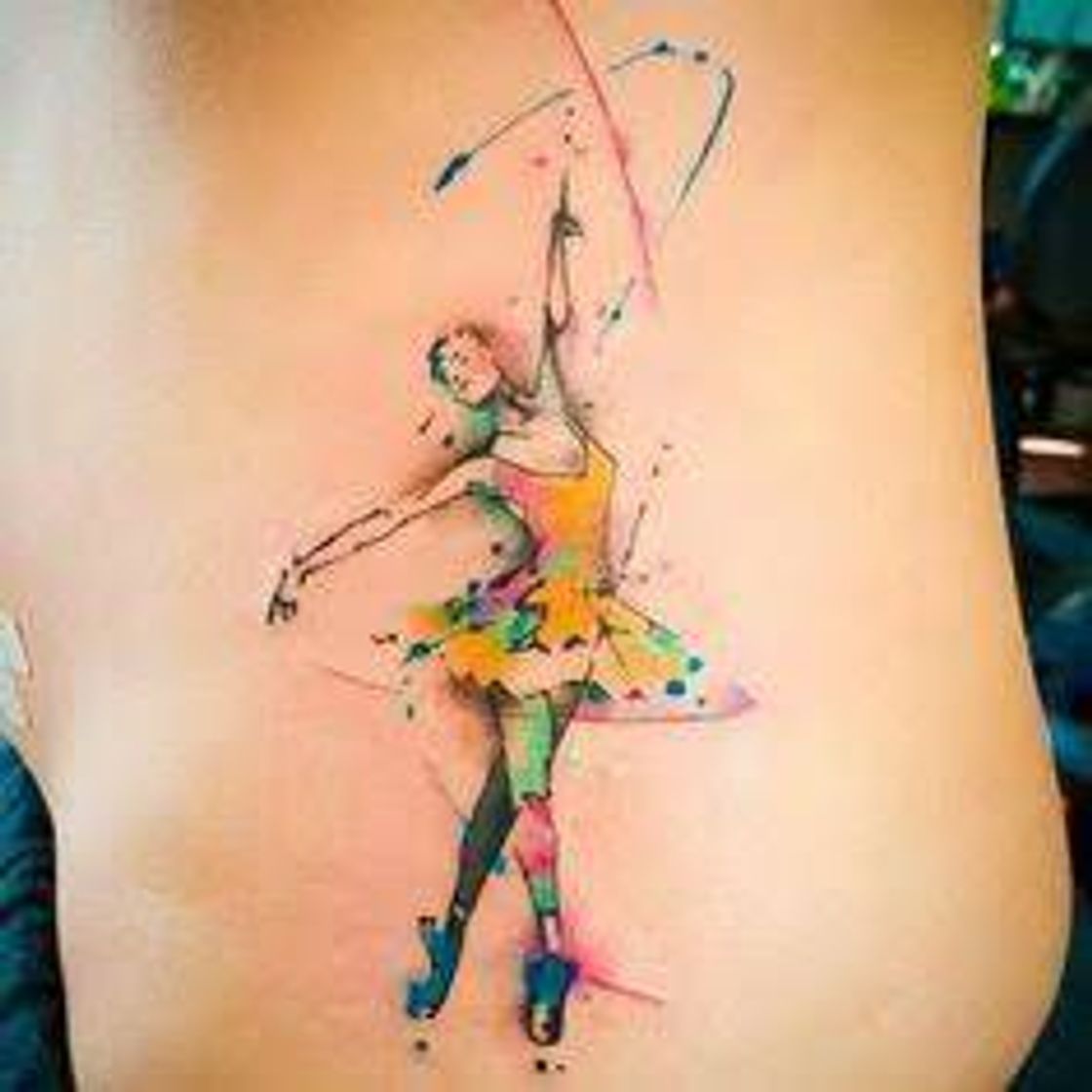 Fashion Tatuagem Bailarina aquarela