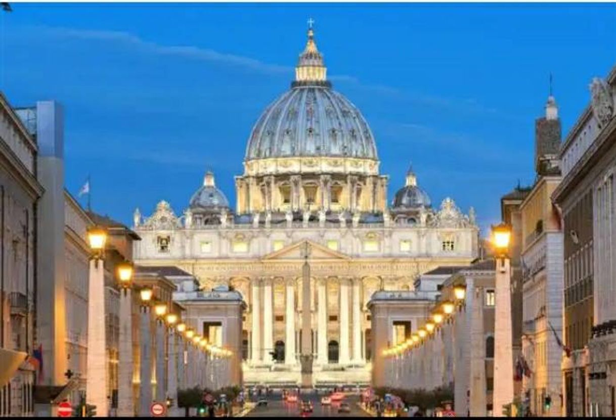 Place Basílica de San Pedro