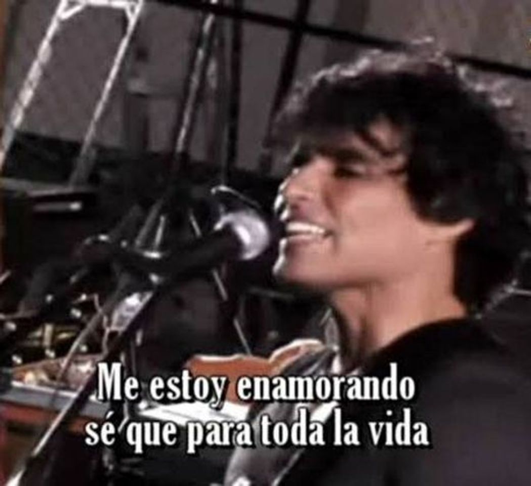 Social Me estoy enamorando (Videoclip Oficial) - YouTube