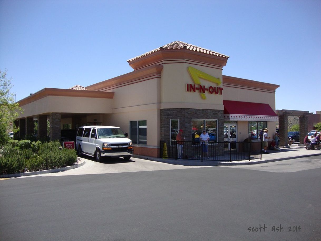 Restaurants In-N-Out Burger