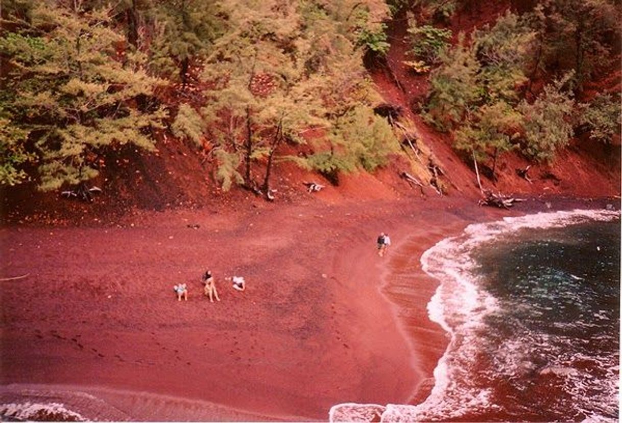 Place Kaihalulu Beach