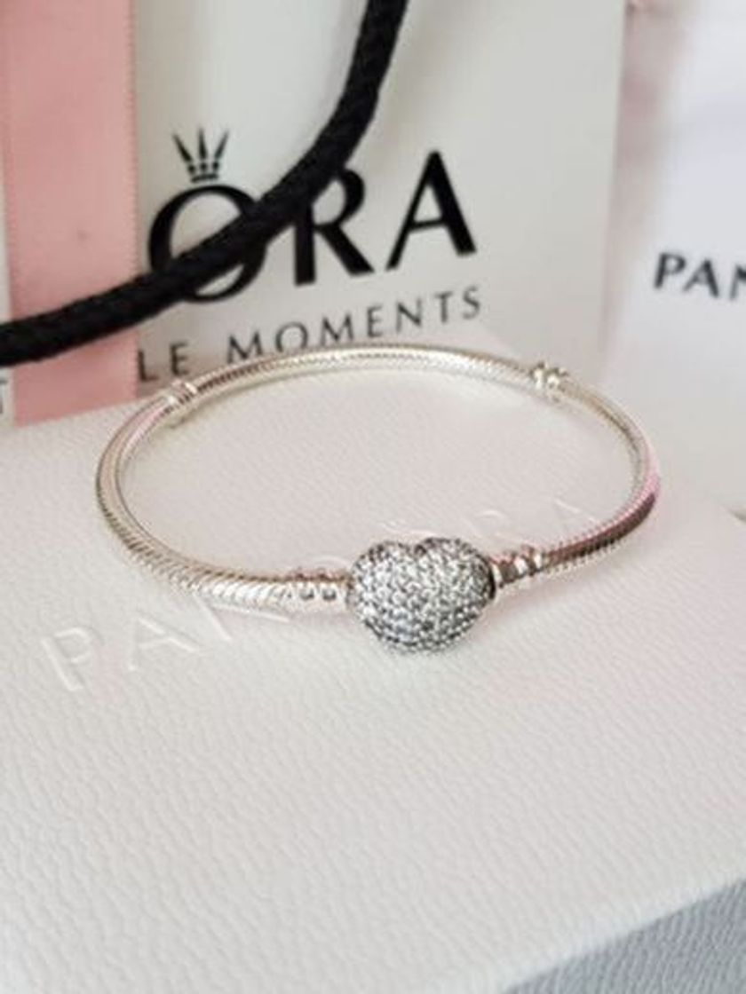 Social Pulsera de corazón brillante PANDORA 