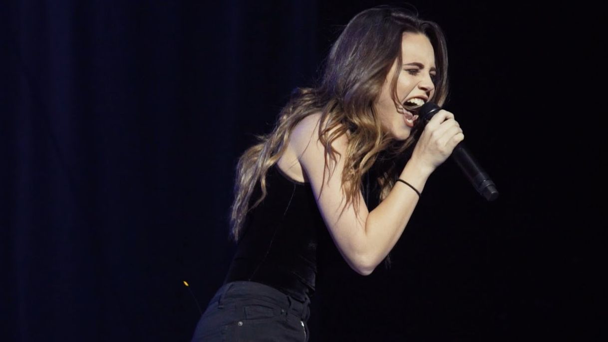 Moda Bea Miller - "yes girl" - bea miller (live from the revival tour) 