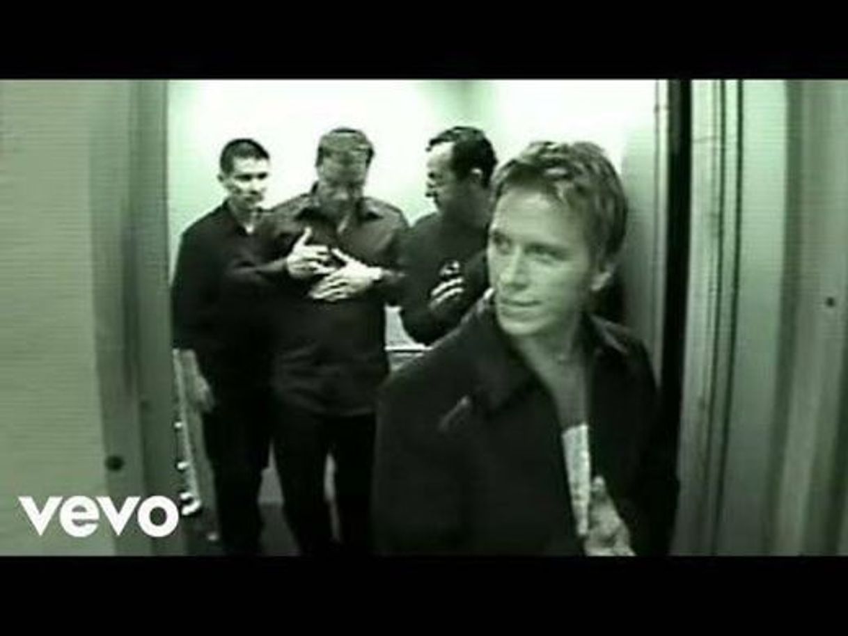 Music Sin Bandera - Kilometros / YouTube